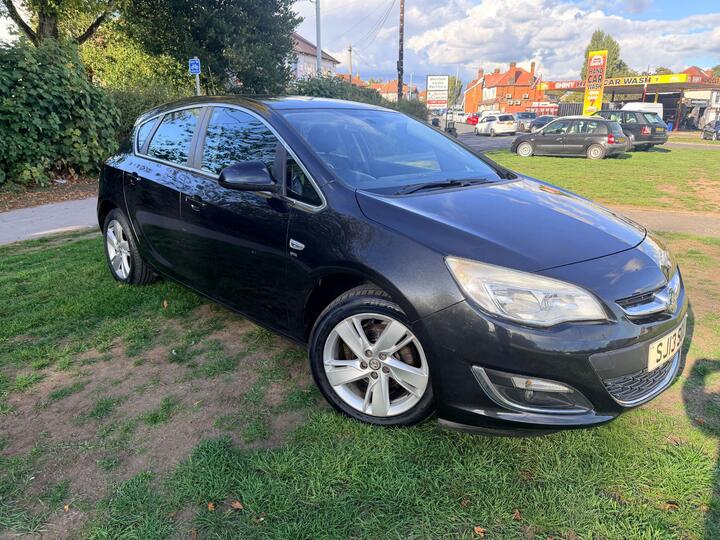 Vauxhall Astra 1.4 16v SRi Euro 5 5dr
