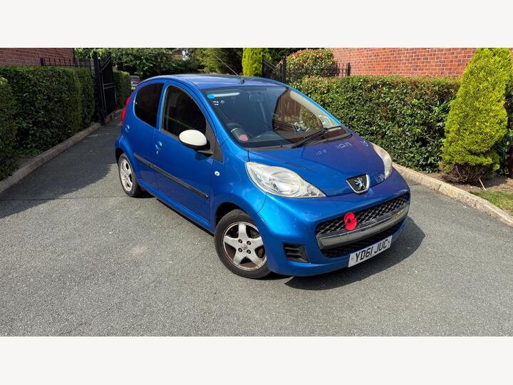 Peugeot 107 1.0 12V Sportium Euro 5 5dr