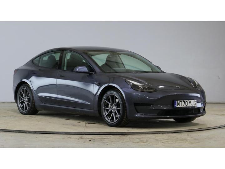 Tesla Model 3 Standard Range Plus Auto RWD 4dr