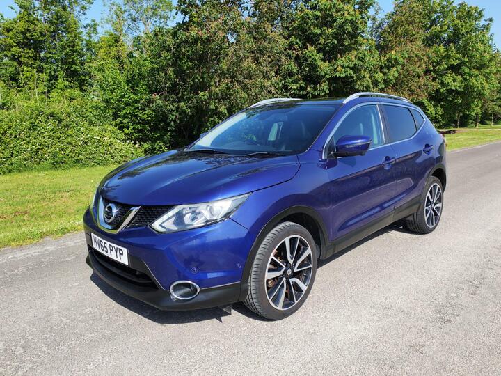 Nissan Qashqai 1.2 DIG-T Tekna 2WD Euro 6 (s/s) 5dr