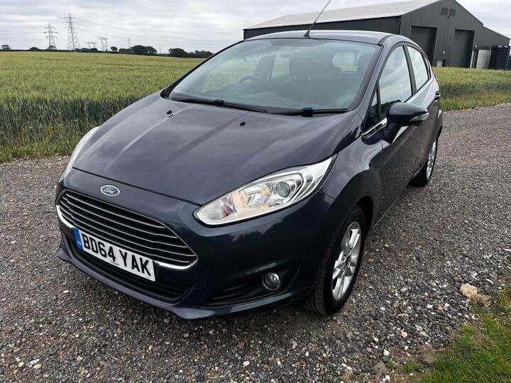 Ford Fiesta 1.6 Zetec Powershift Euro 5 5dr