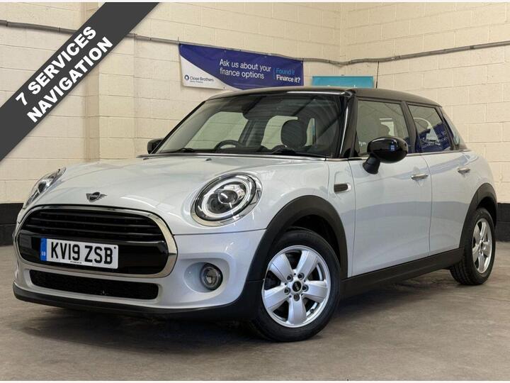 MINI HATCH 1.5 Cooper Classic Steptronic Euro 6 (s/s) 5dr