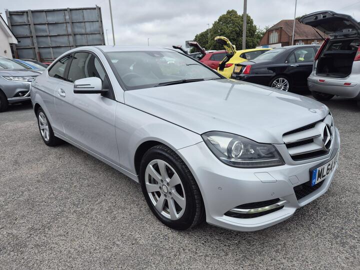 Mercedes-Benz C Class 2.1 C220 CDI Executive SE Euro 5 (s/s) 2dr