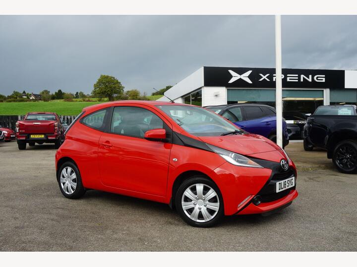 Toyota AYGO 1.0 VVT-i X-play Euro 6 3dr
