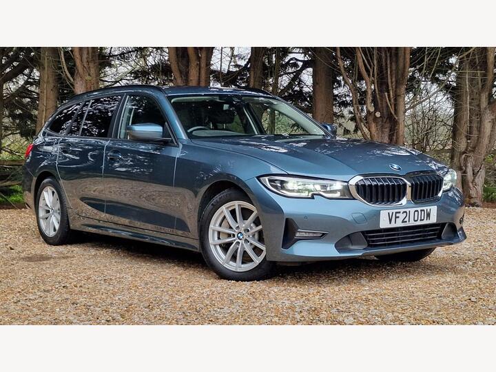BMW 3 Series 2.0 330e 12kWh SE Pro Touring Auto Euro 6 (s/s) 5dr