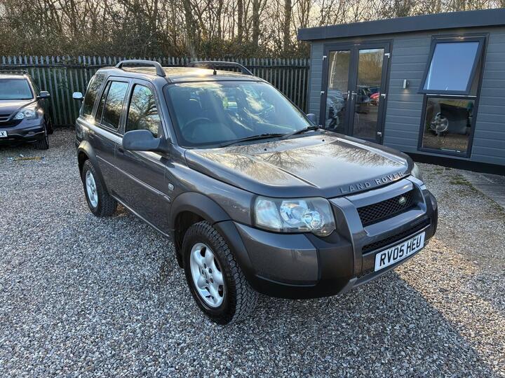 Land Rover Freelander 2.0 TD4 SE Station Wagon 5dr Land Rover Freelander 2.0 TD4 SE Station Wagon 5dr