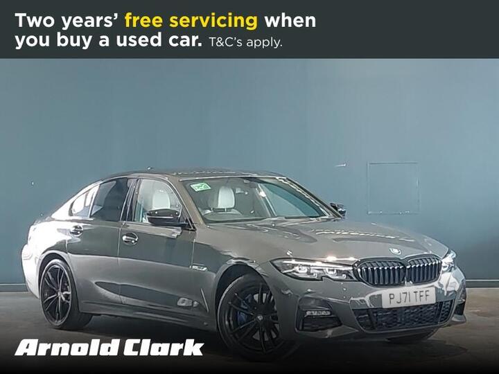 BMW 3 Series 2.0 330e 12kWh M Sport Pro Edition Auto Euro 6 (s/s) 4dr