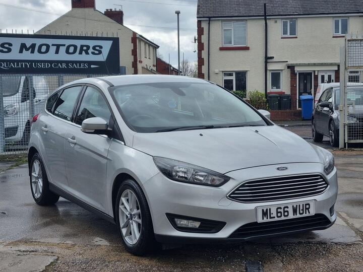 Ford Focus 1.0T EcoBoost Zetec Euro 6 (s/s) 5dr