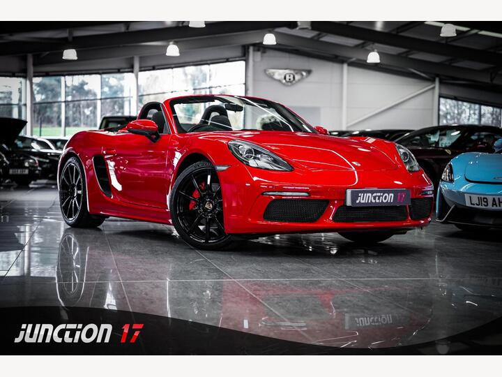 Porsche 718 Boxster 2.0T Euro 6 (s/s) 2dr Porsche 718 Boxster 2.0T Euro 6 (s/s) 2dr