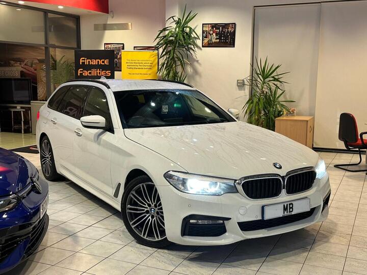 BMW 5 SERIES 2.0 520d M Sport Touring Auto Euro 6 (s/s) 5dr BMW 5 SERIES 2.0 520d M Sport Touring Auto Euro 6 (s/s) 5dr