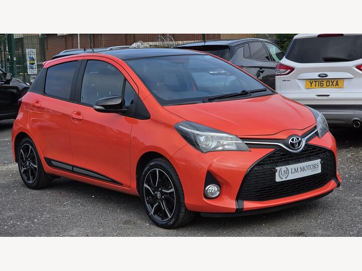 Toyota Yaris 1.33 Dual VVT-i Orange Edition Euro 6 5dr