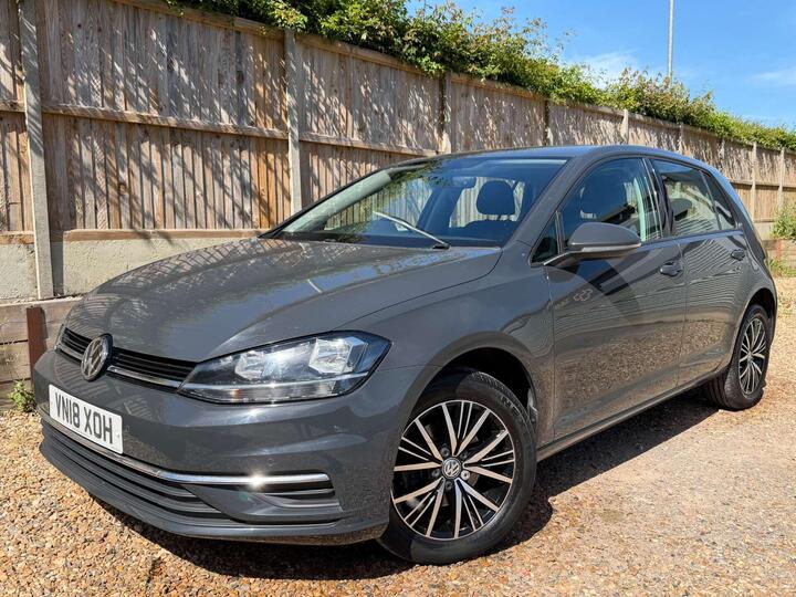Volkswagen Golf 1.6 TDI SE Nav Euro 6 (s/s) 5dr