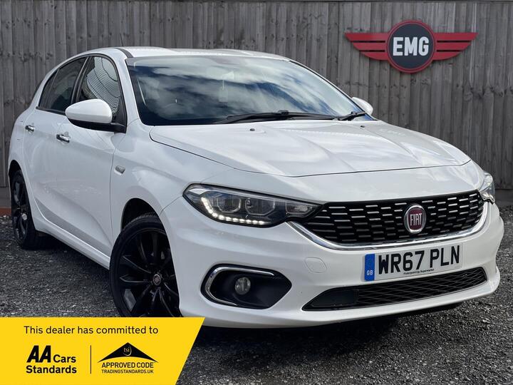 Fiat Tipo 1.4 MPI Lounge Euro 6 5dr