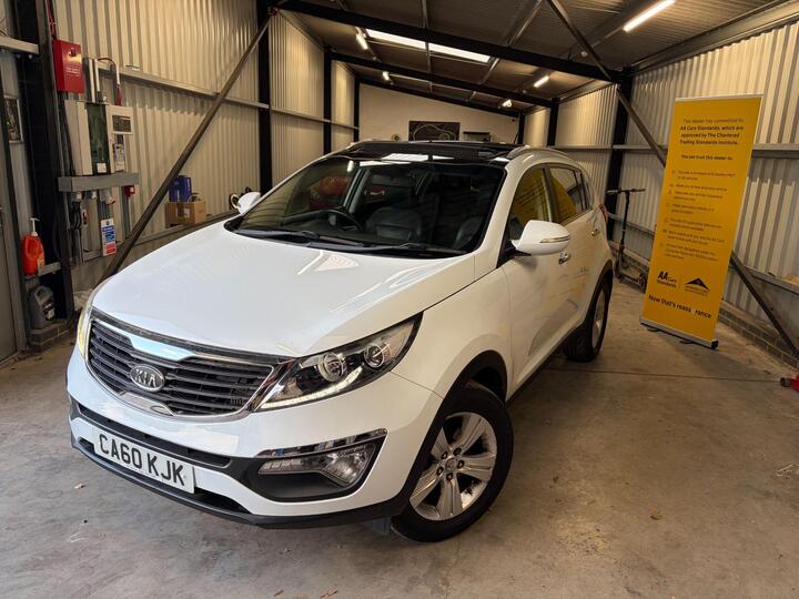 Kia Sportage 1.7 CRDi EcoDynamics 2 2WD Euro 5 (s/s) 5dr