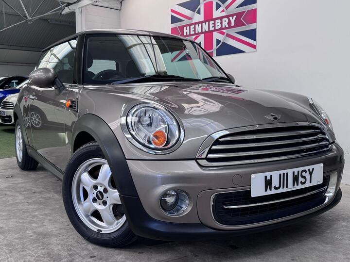 MINI Hatch 1.6 Cooper Steptronic Euro 5 3dr