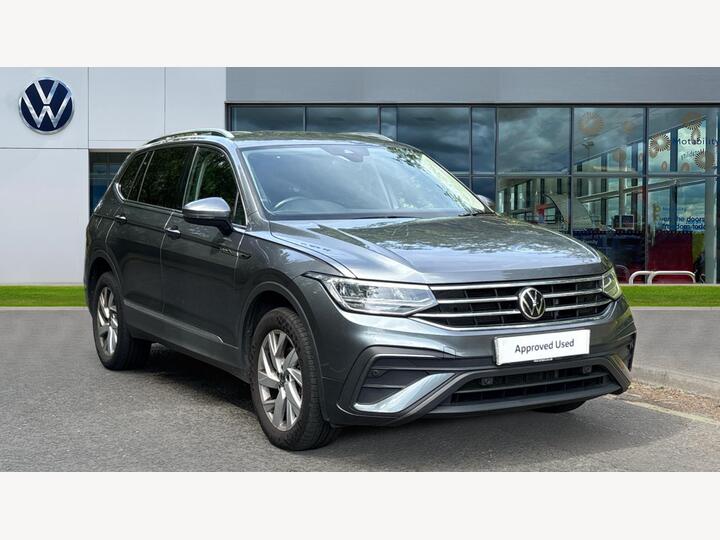 Volkswagen Tiguan Allspace 1.5 TSI Life DSG Euro 6 (s/s) 5dr Volkswagen Tiguan Allspace 1.5 TSI Life DSG Euro 6 (s/s) 5dr