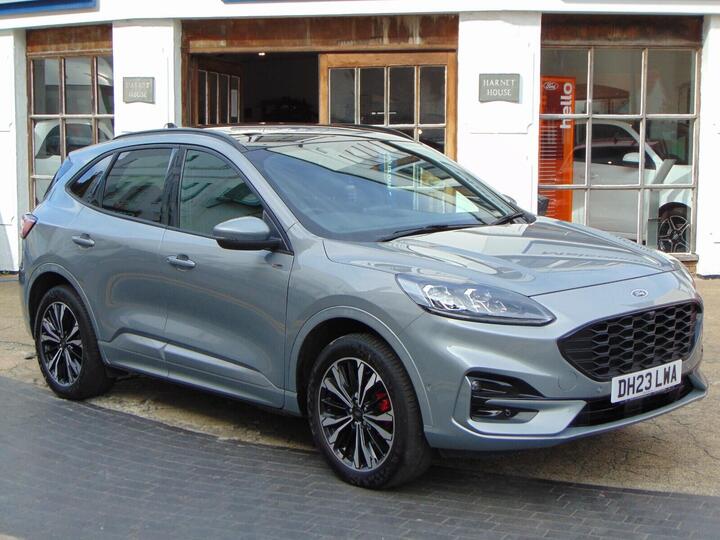 Ford Kuga 2.5 EcoBoost Duratec 14.4kWh ST-Line X CVT Euro 6 (s/s) 5dr