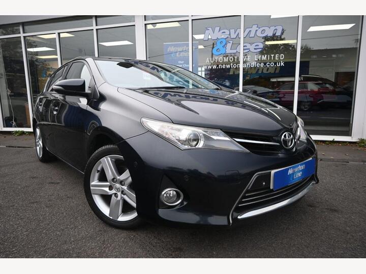 Toyota AURIS 1.6 V-Matic Excel Euro 5 5dr