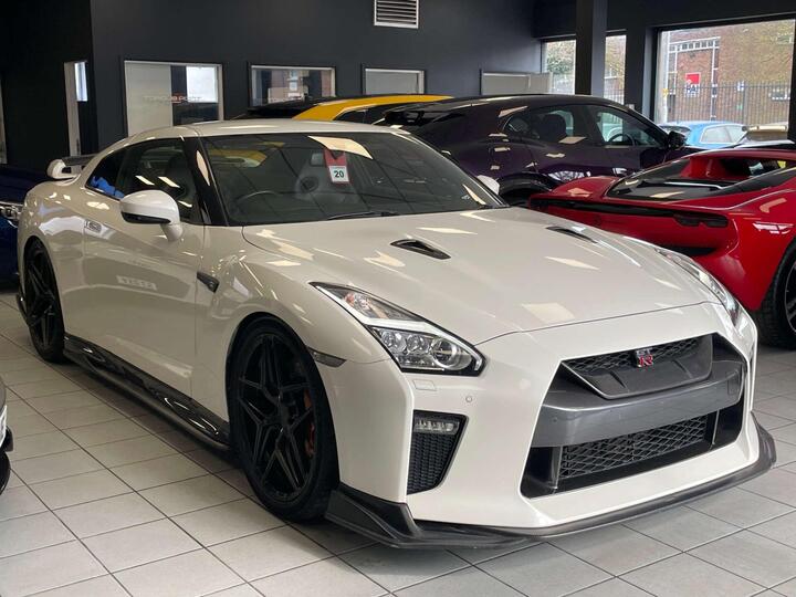 Nissan GT-R 3.8 V6 Prestige Auto 4WD Euro 6 2dr