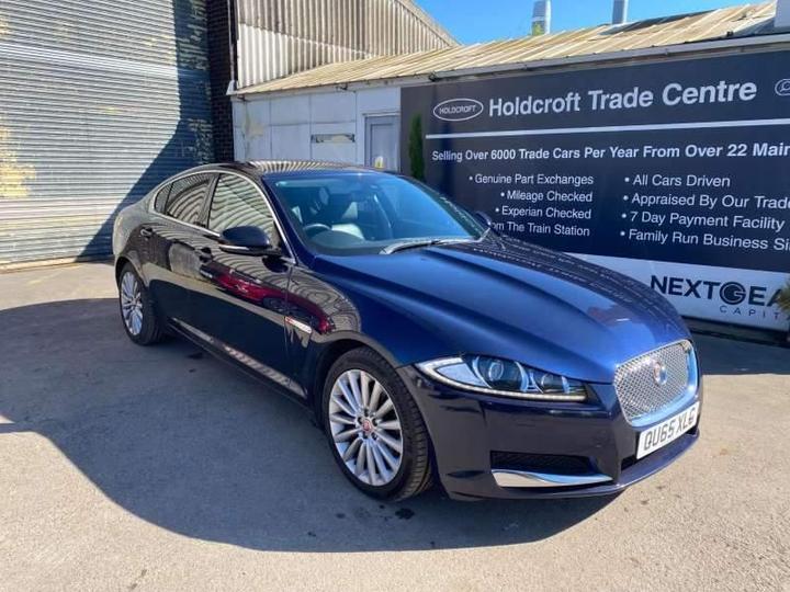 Jaguar XF 2.2d Luxury Auto Euro 5 (s/s) 4dr