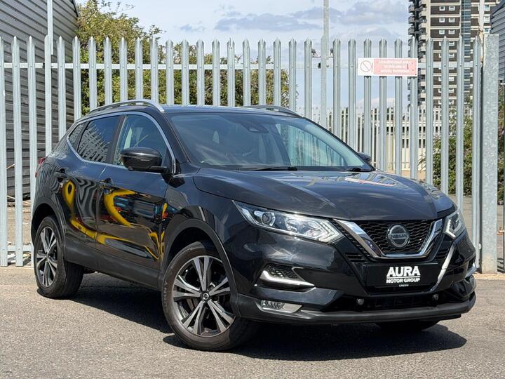 Nissan Qashqai 1.2 DIG-T N-Connecta XTRON Euro 6 (s/s) 5dr