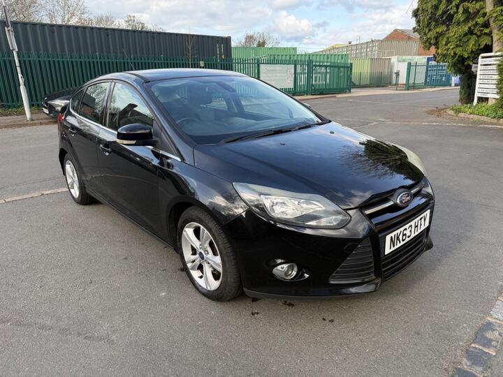 Ford Focus 1.6 TDCi Zetec Euro 5 (s/s) 5dr