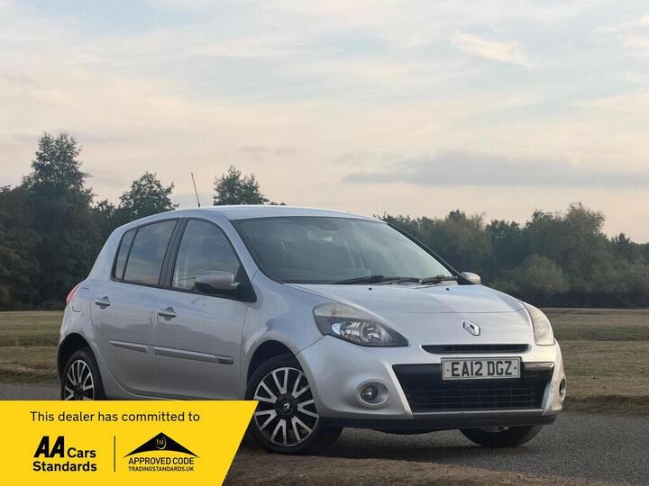 Renault Clio 1.2 GT Line TomTom Euro 5 5dr