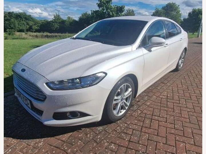 Ford MONDEO 2.0 TDCi Titanium Euro 6 (s/s) 5dr