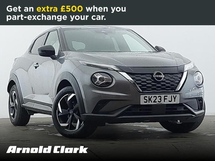 Nissan Juke 1.6 N-Connecta Auto Euro 6 5dr