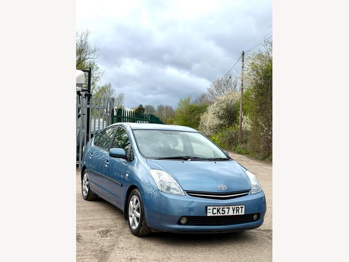 Toyota Prius 1.5 T4 CVT 5dr