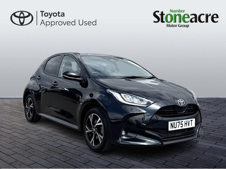 Toyota Yaris 1.5 VVT-h Design E-CVT Euro 6 (s/s) 5dr