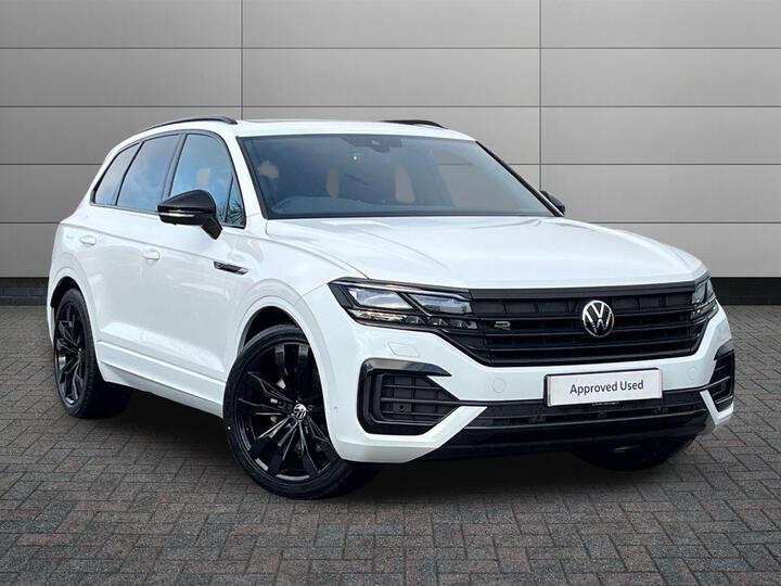 Volkswagen Touareg 3.0 TDI V6 Black Edition Tiptronic 4Motion Euro 6 (s/s) 5dr