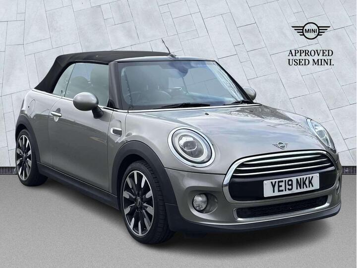 MINI Convertible 1.5 Cooper Exclusive Steptronic Euro 6 (s/s) 2dr