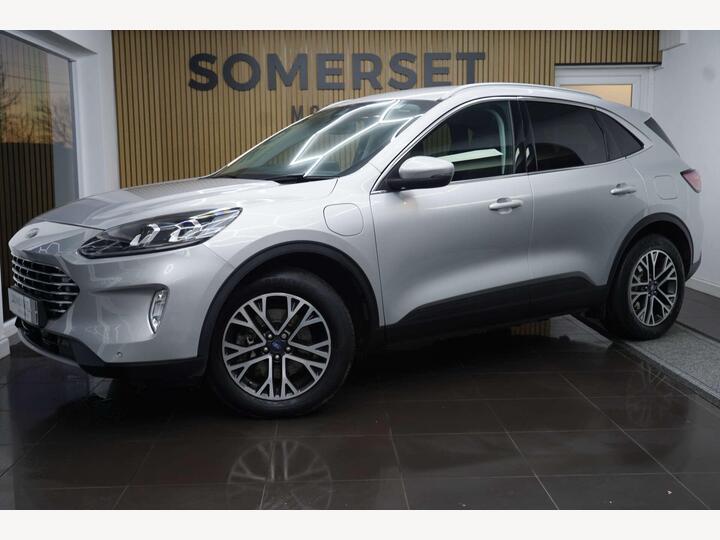 Ford KUGA 2.5 EcoBoost Duratec 14.4kWh Titanium CVT Euro 6 (s/s) 5dr