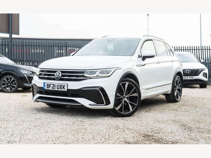 Volkswagen TIGUAN 2.0 TDI R-Line DSG 4Motion Euro 6 (s/s) 5dr