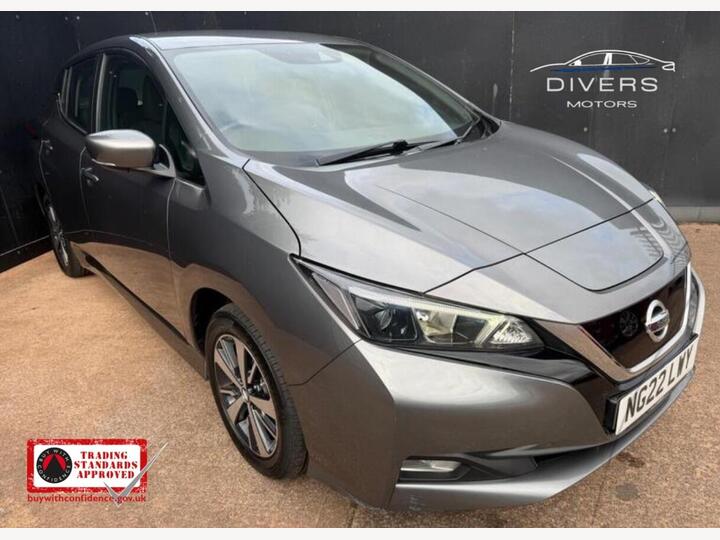 Nissan Leaf 40kWh Acenta Auto 5dr