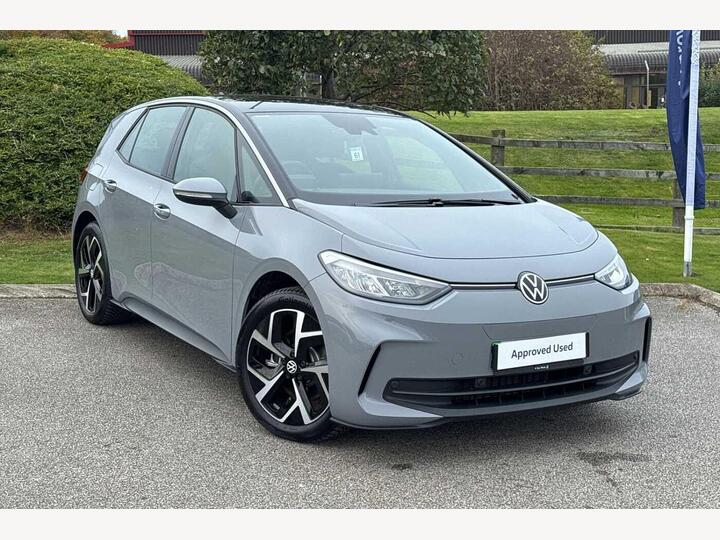 Volkswagen ID.3 Pure 52kWh Essential Auto 5dr