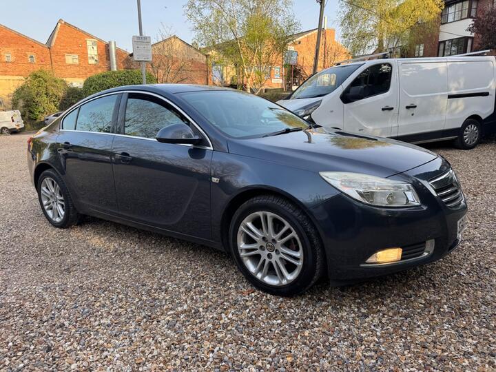 Vauxhall Insignia 1.8i 16v Exclusiv Euro 5 4dr