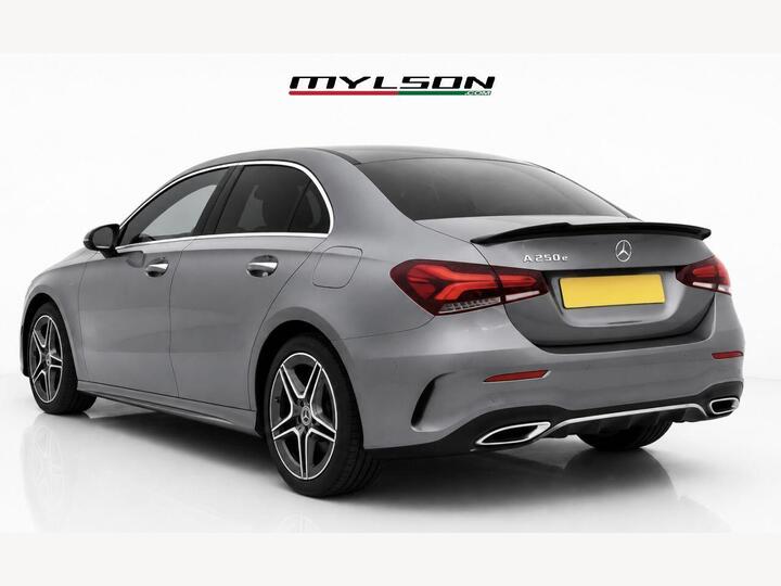 Mercedes-Benz A CLASS 1.3 A250e 15.6kWh AMG Line (Premium Plus 2) 8G-DCT Euro 6 (s/s) 4dr