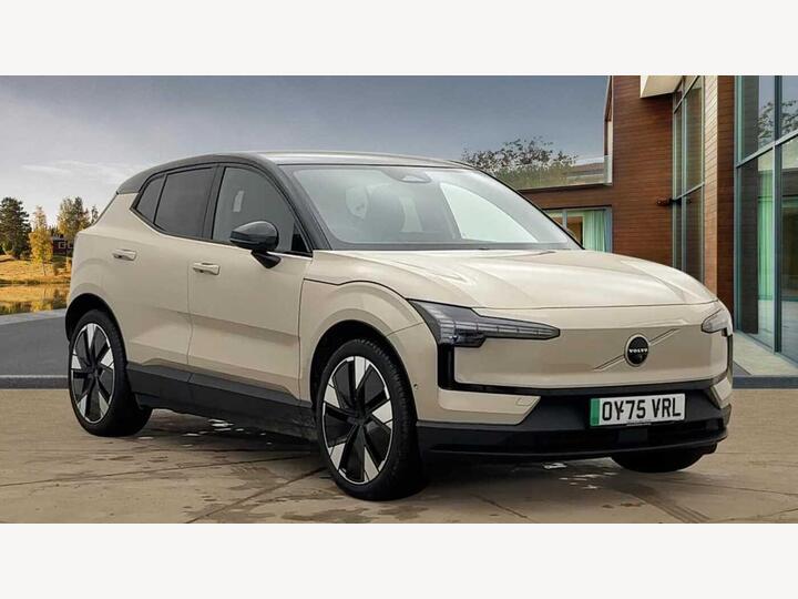 Volvo EX30 Twin Performance 69kWh Ultra Auto AWD 5dr