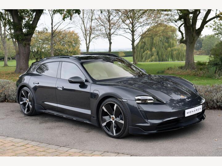 Porsche Taycan Performance Plus 93.4kWh 4 Cross Turismo Auto 4WD 5dr (11kW Charger) Porsche Taycan Performance Plus 93.4kWh 4 Cross Turismo Auto 4WD 5dr (11kW Charger)