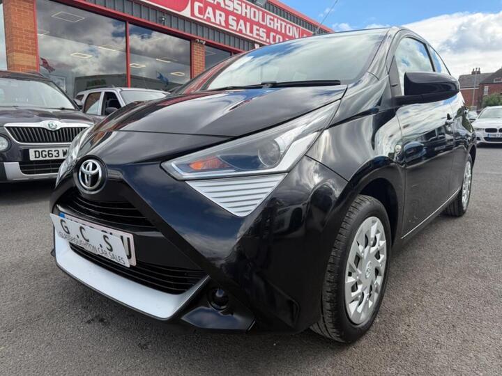 Toyota Aygo 1.0 VVT-i X-play Euro 6 5dr