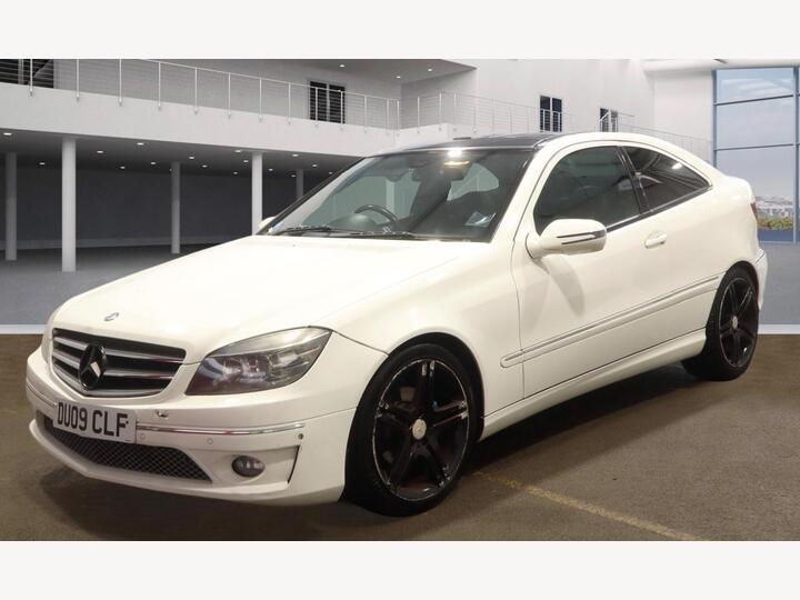 Mercedes-Benz CLC Class 1.8 CLC180K Sport Coupe Auto Euro 4 3dr Mercedes-Benz CLC Class 1.8 CLC180K Sport Coupe Auto Euro 4 3dr