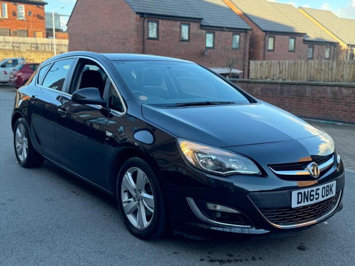 Vauxhall Astra 2.0 CDTi EcoFLEX SRi Euro 5 (s/s) 5dr