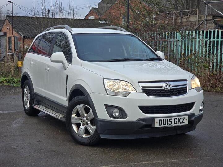 Vauxhall Antara 2.2 CDTi Diamond 2WD Euro 5 (s/s) 5dr Vauxhall Antara 2.2 CDTi Diamond 2WD Euro 5 (s/s) 5dr