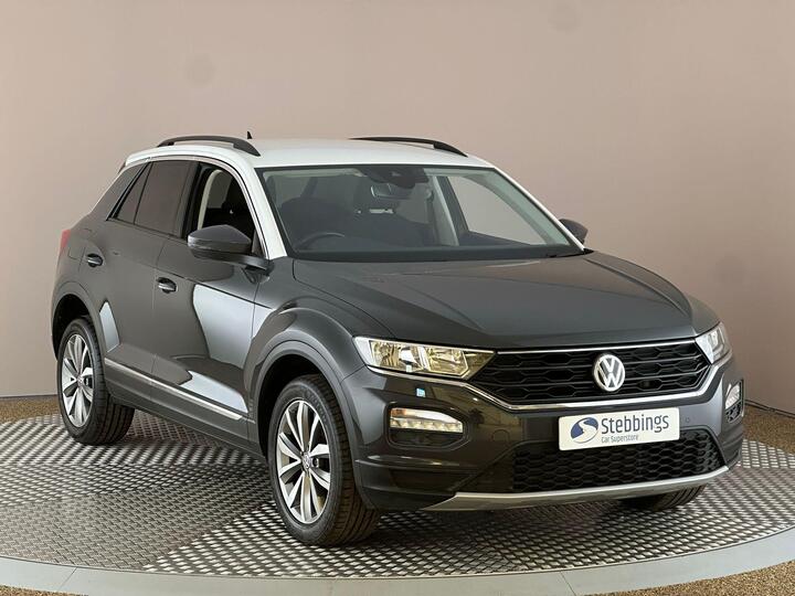 Volkswagen T-Roc 1.0 TSI Design Euro 6 (s/s) 5dr Volkswagen T-Roc 1.0 TSI Design Euro 6 (s/s) 5dr