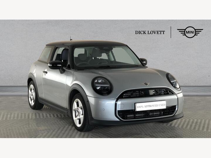 MINI Hatch 1.5C Classic Steptronic Euro 6 (s/s) 3dr