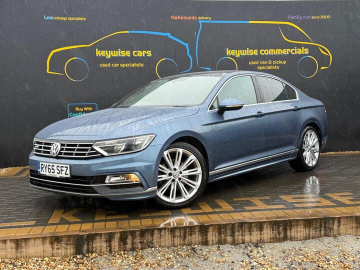 Volkswagen Passat 2.0 TDI BlueMotion Tech R-Line DSG Euro 6 (s/s) 4dr