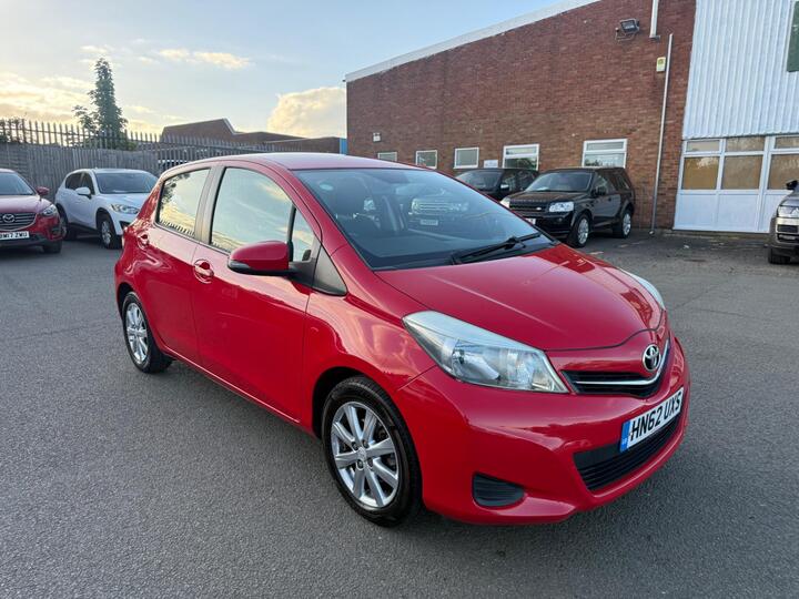 Toyota Yaris 1.33 Dual VVT-i TR Multidrive S Euro 5 5dr