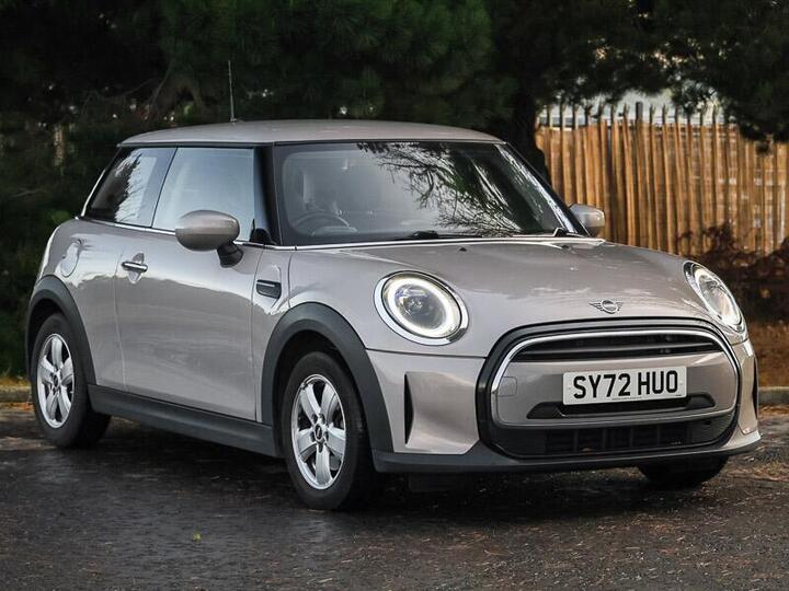 MINI Hatch 1.5 Cooper Classic Steptronic Euro 6 (s/s) 3dr